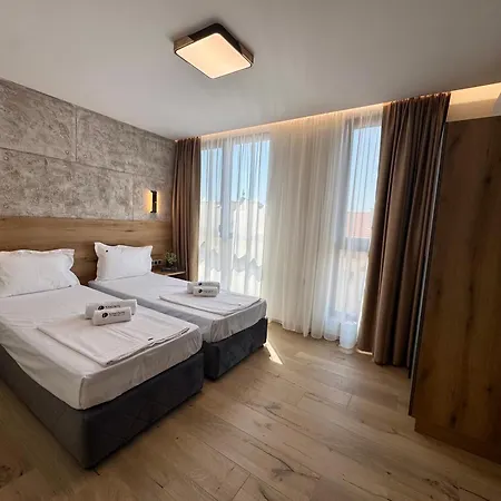 Elea 10 * Burgas City